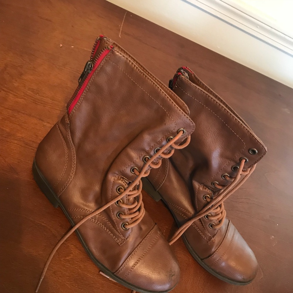 Brown boots